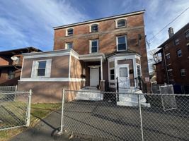 featured image of 86 Edwards St #1N