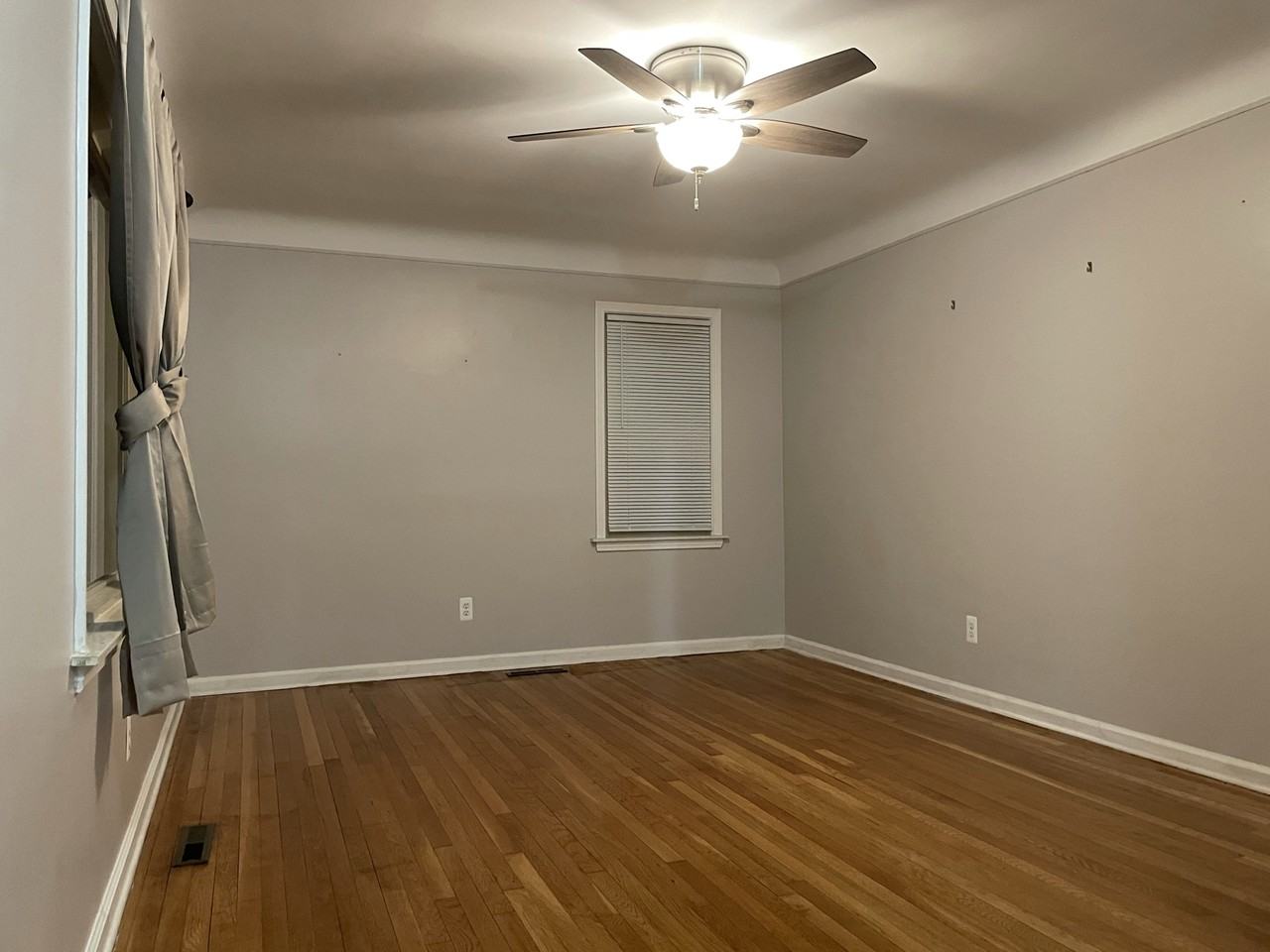 11037 Mayfield St - Photo 6 of 19