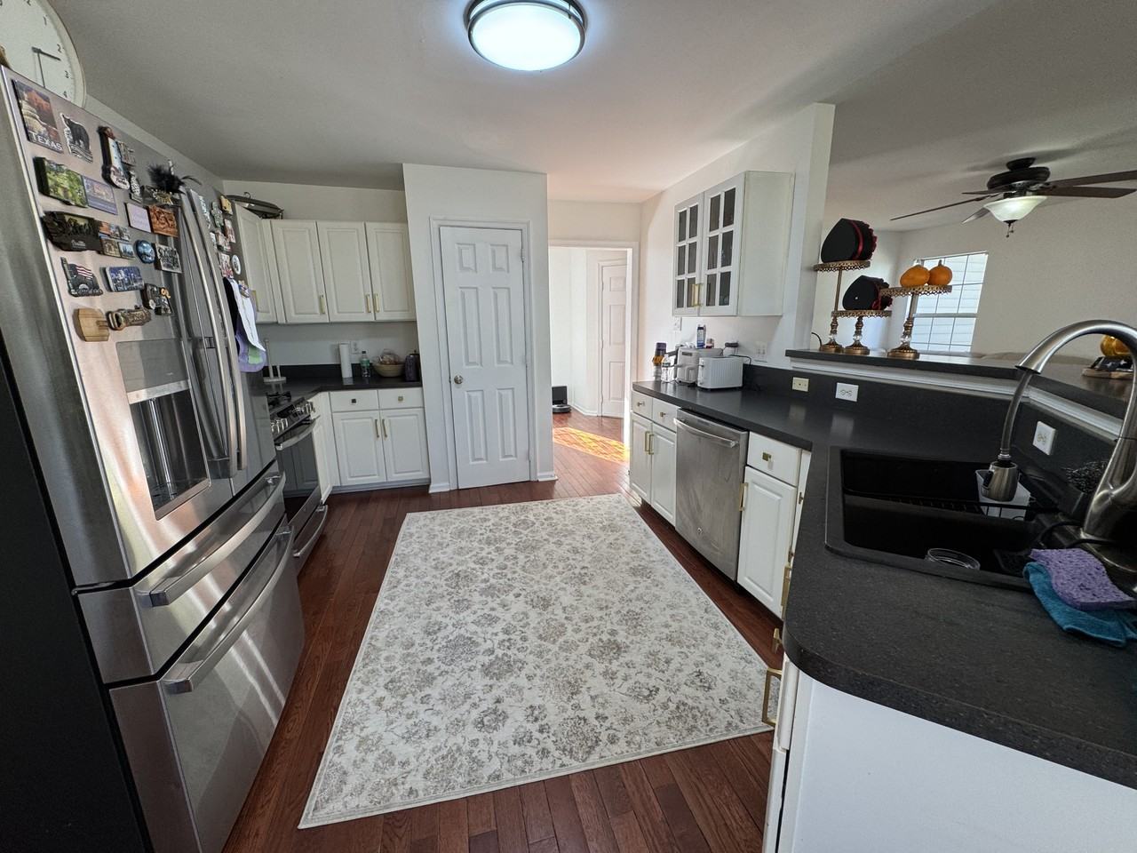 4233 Rosewood Ct - Photo 7 of 25