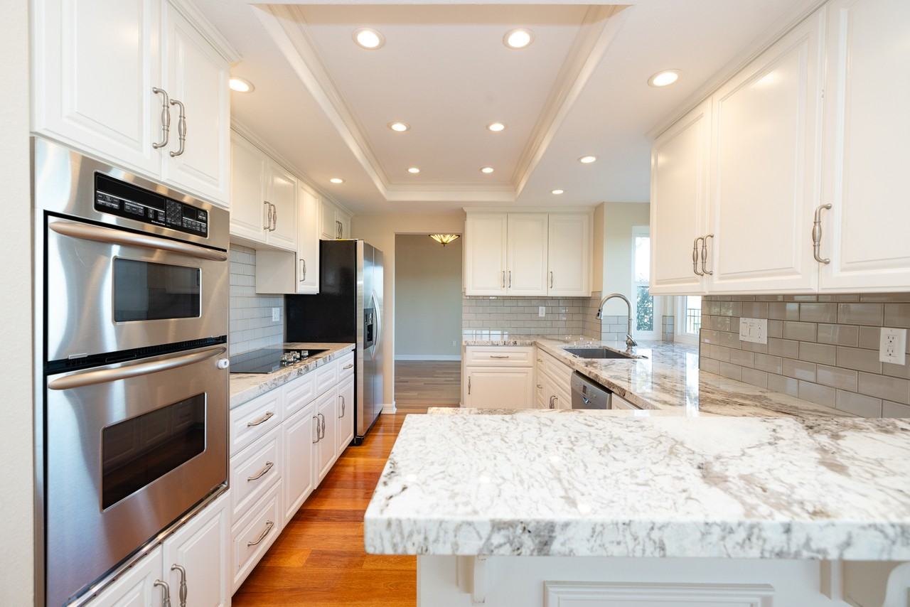 1808 Avenida Mimosa - Photo 6 of 23