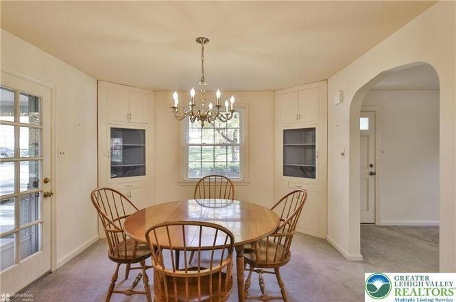 2403 W Tremont St - Photo 3 of 14