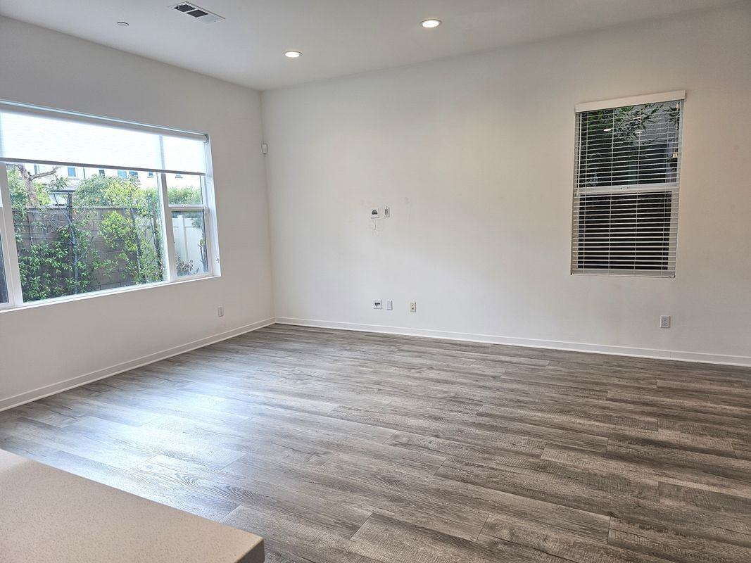 4147 Cameron Way ##106 - Photo 4 of 14