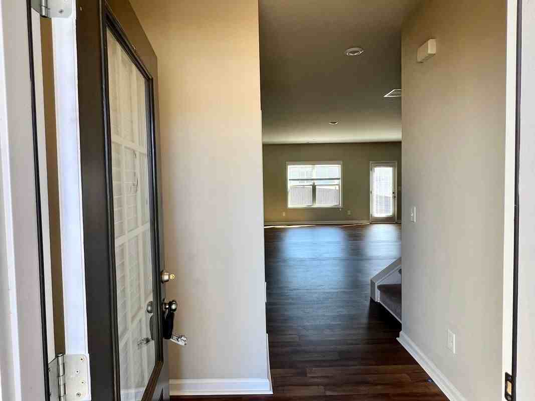 346 Auburn Station Dr - Photo 2 of 20