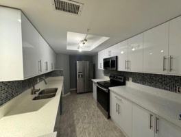 featured image of 4167 N Haverhill Rd ##1107