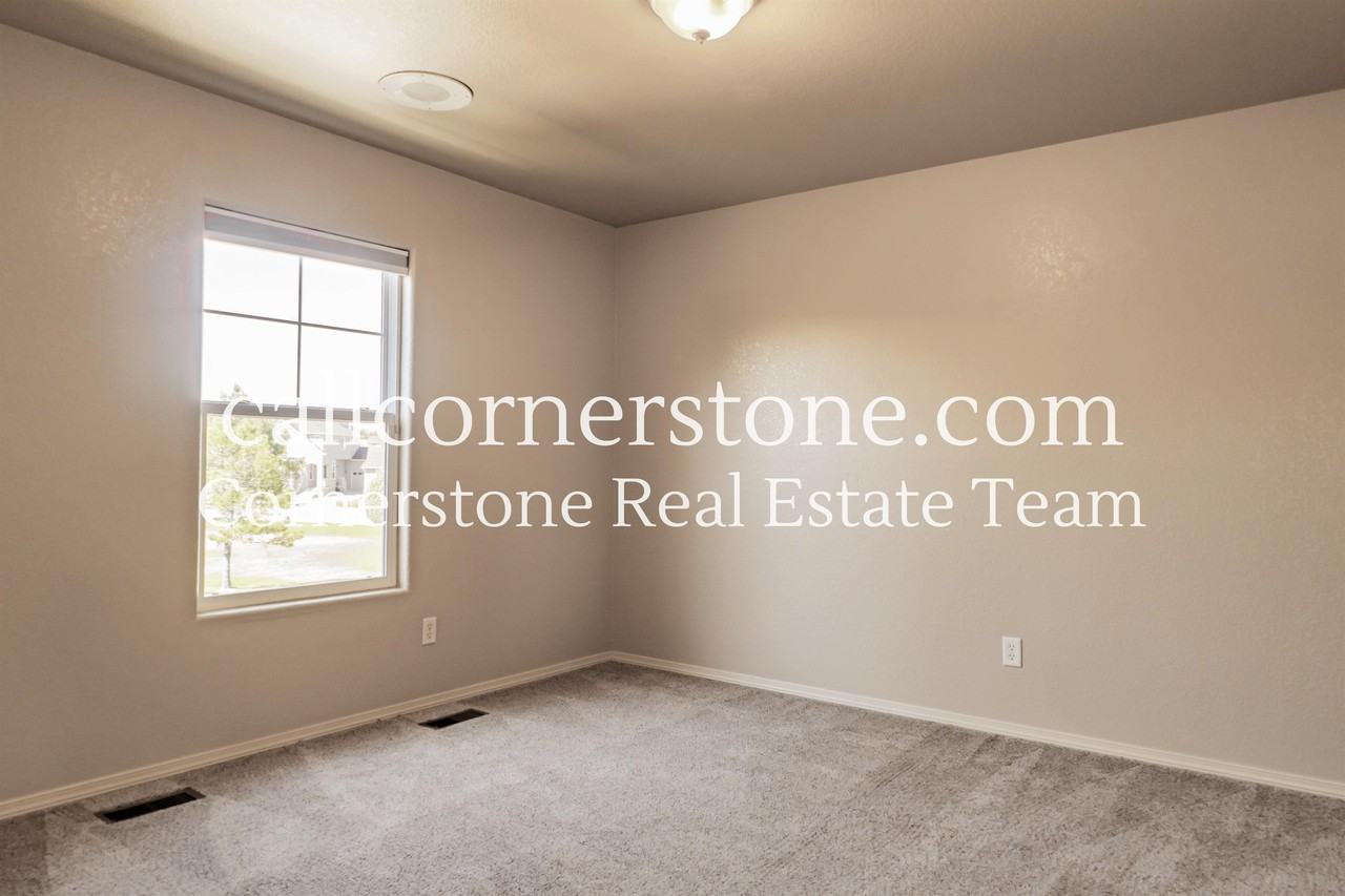 6721 Rutherford Dr - Photo 5 of 28