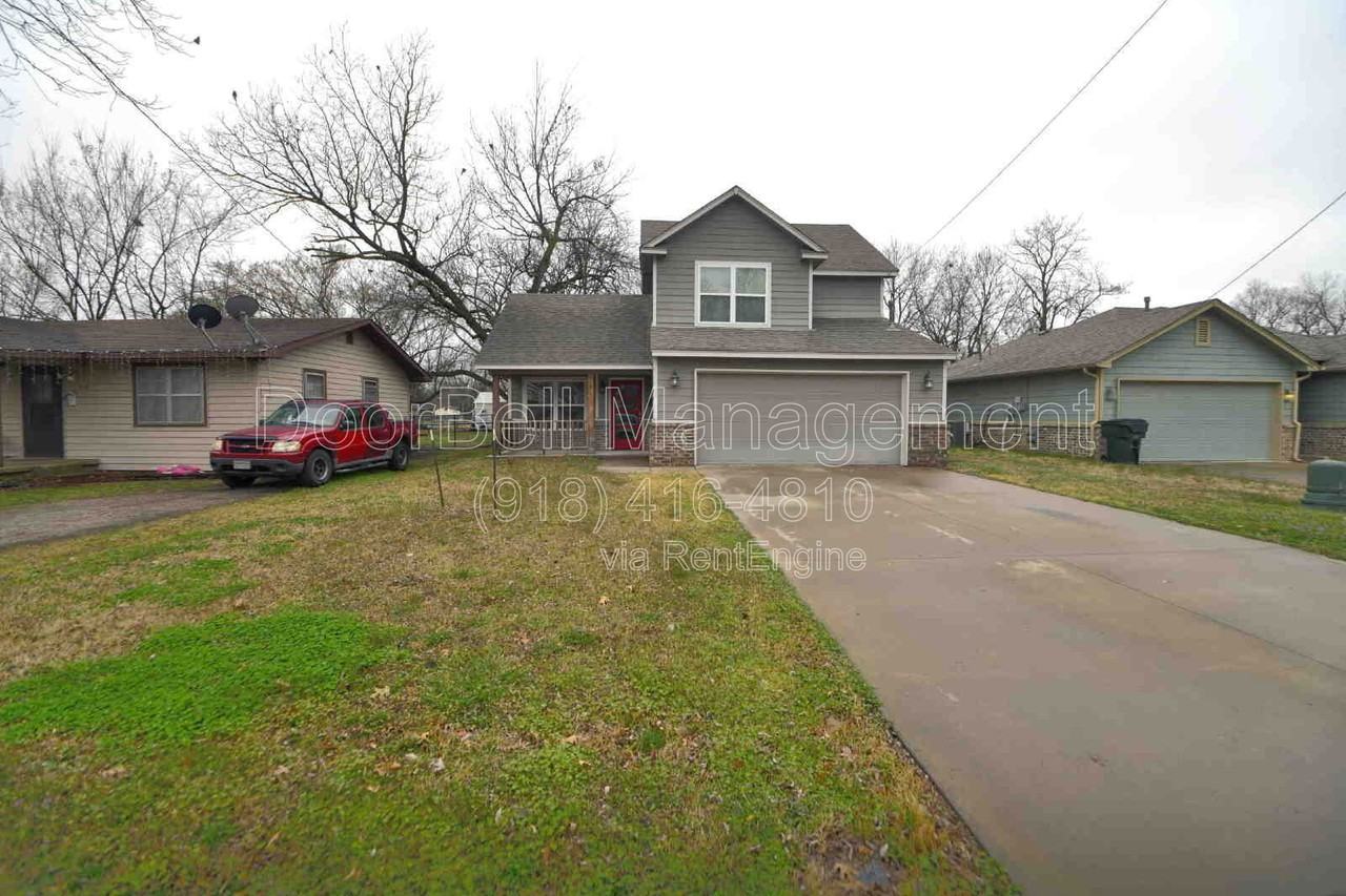 512 S Haynie St - Photo 3 of 37