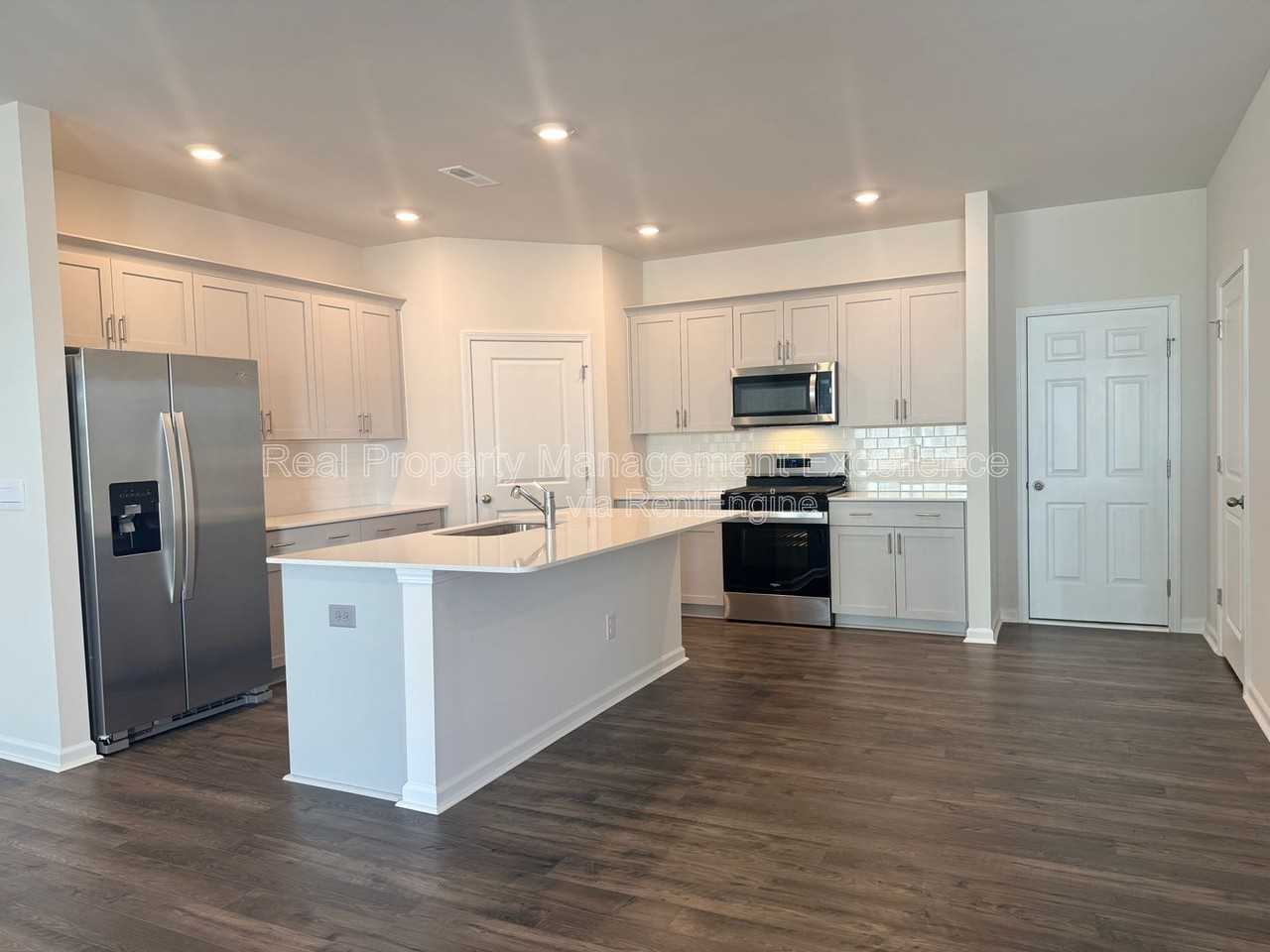 828 Old Tarboro Rd - Photo 5 of 47