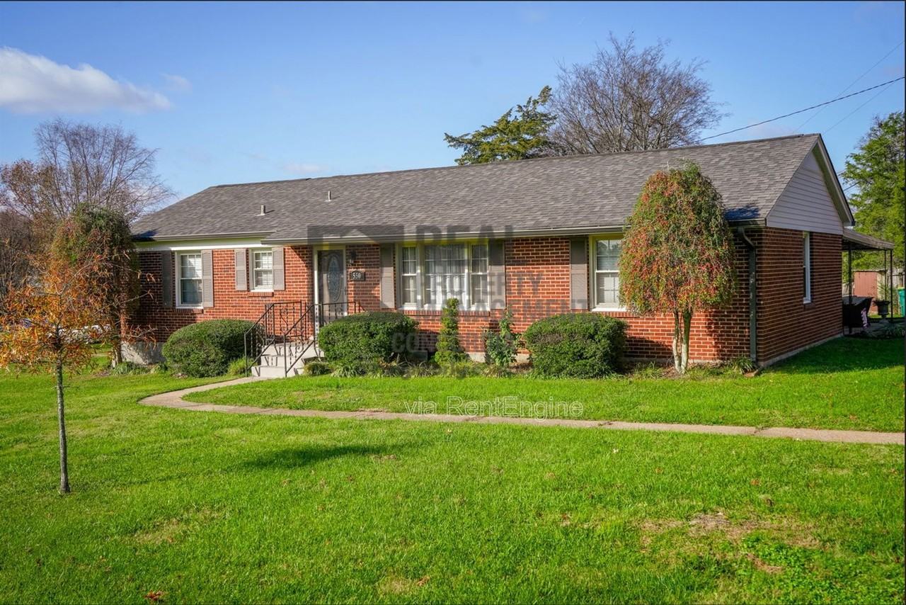 550 Scenic Dr - Photo 2 of 20