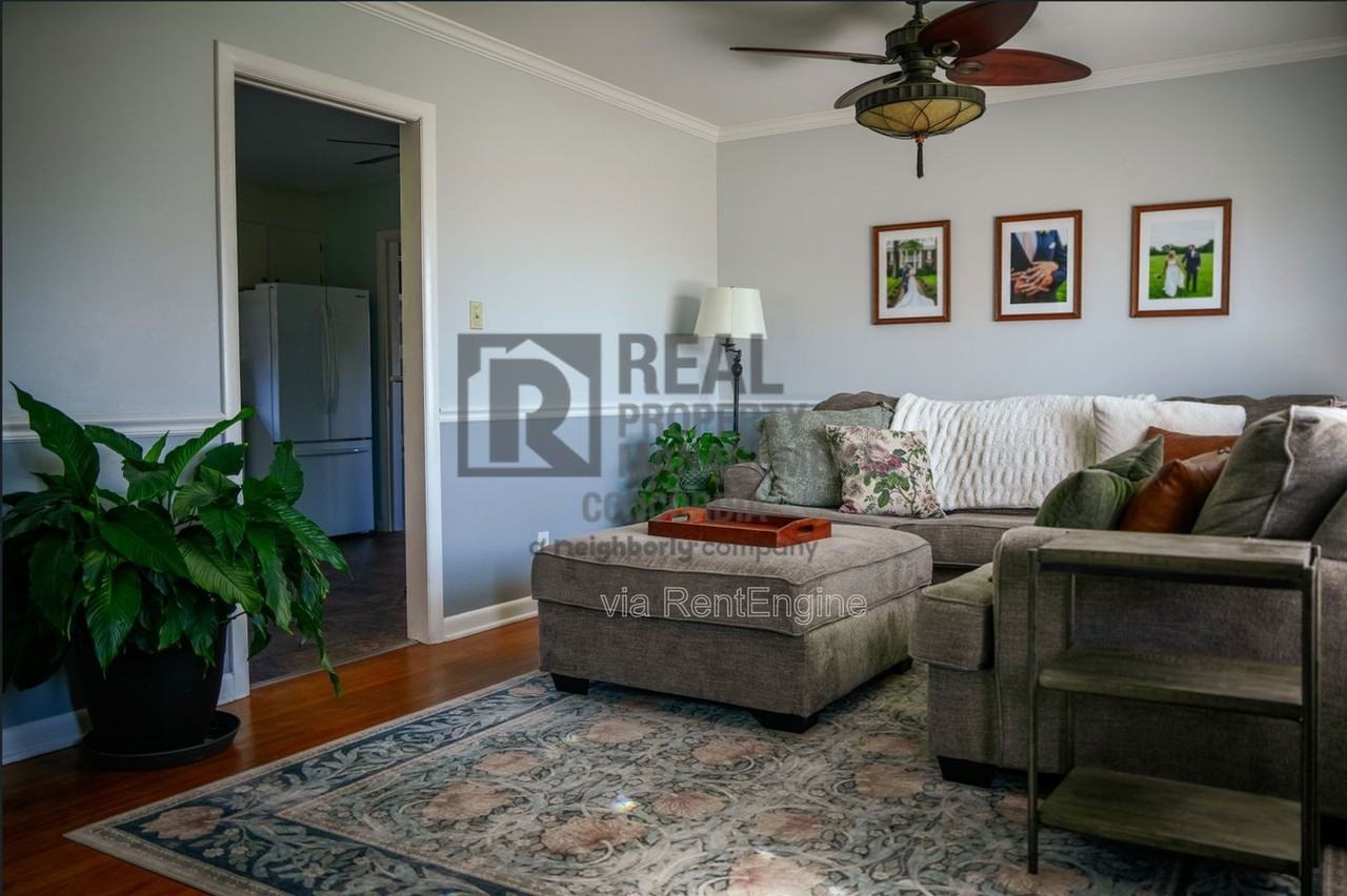 550 Scenic Dr - Photo 7 of 20