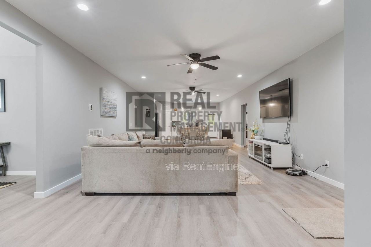 286 Emily Ln - Photo 7 of 29