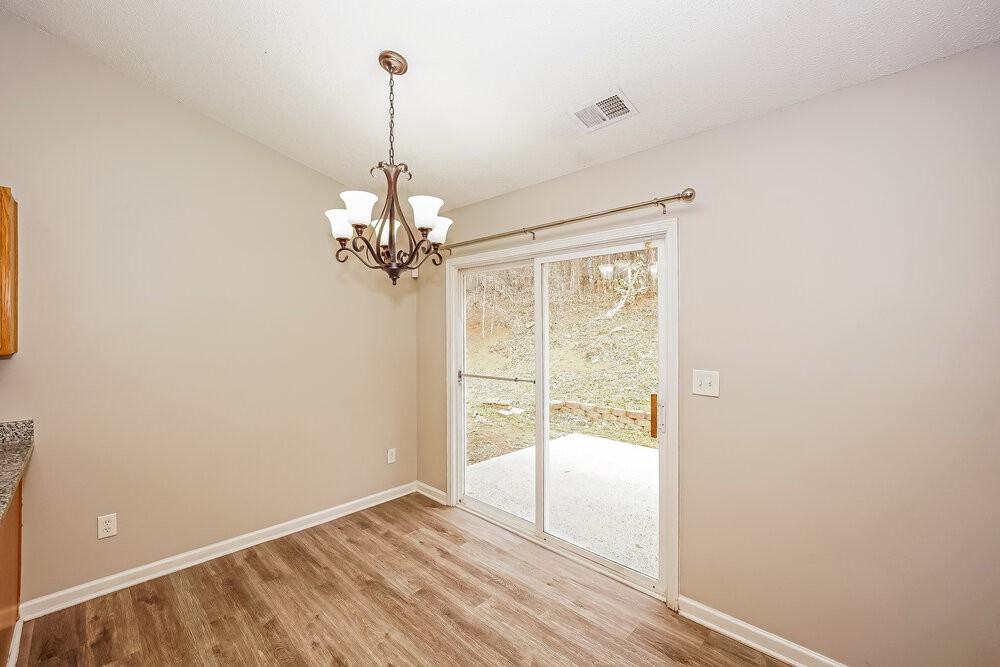 2082 Chapel Creek Rd - Photo 6 of 16