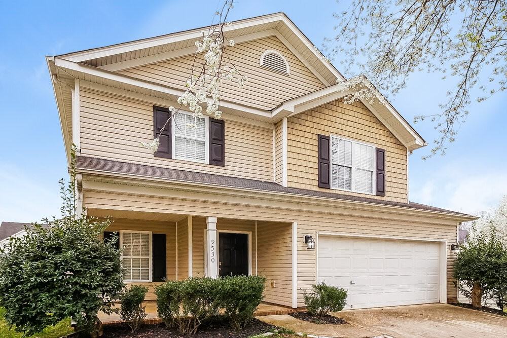 9530 Bradstreet Commons Way - Photo 4 of 17