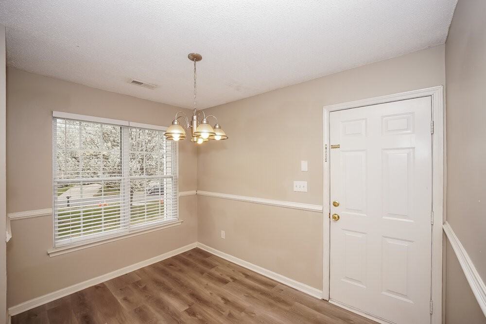 9530 Bradstreet Commons Way - Photo 7 of 17