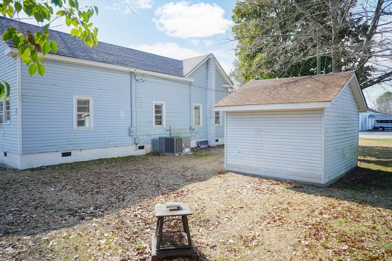 509 S Washington Ave - Photo 6 of 22