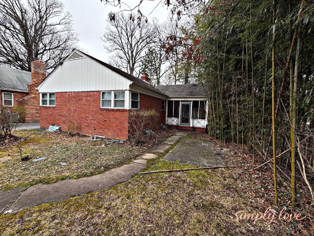 4526 Albion Rd - Photo 2 of 22