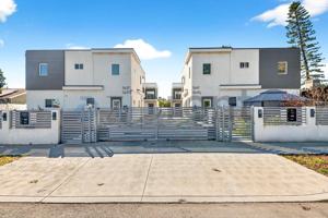 featured image of 5641 1/2 Riverton Ave #1-2