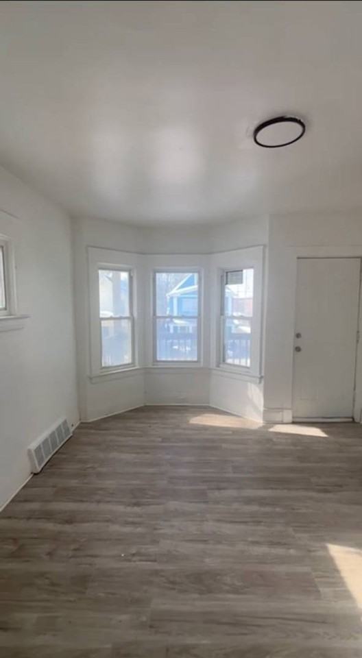 2761 2761 E 120TH ST. - 2761 E 120th St - Photo 6 of 7