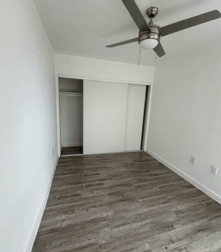 1130 W MLK Blvd - Photo 4 of 4