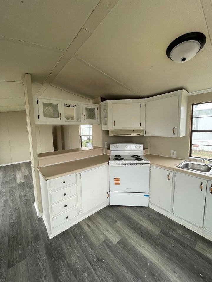 Eagle Estates - Photo 3 of 24