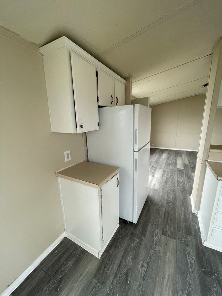 Eagle Estates - Photo 4 of 24