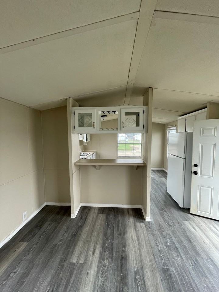 Eagle Estates - Photo 5 of 24