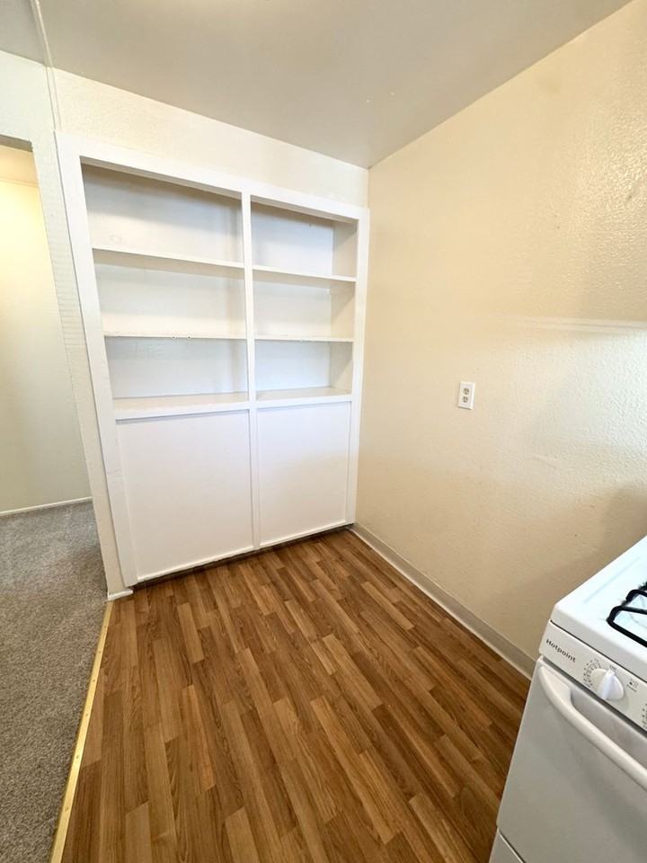 3652 Gayle Way - Photo 7 of 12