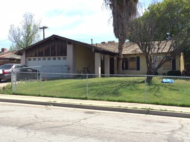 4212 Glencannon St - Photo 2 of 3