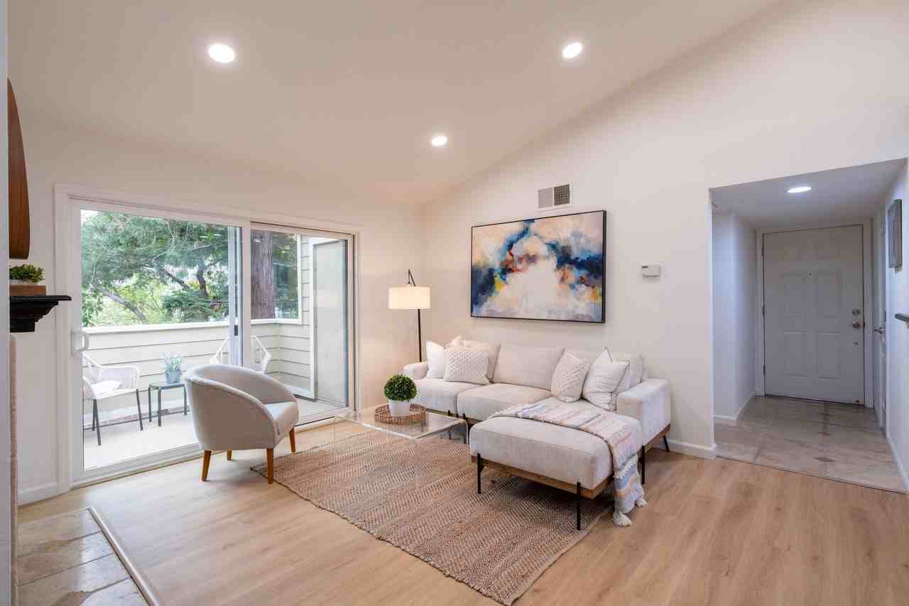 285 Reflections Dr #23 - Photo 4 of 34