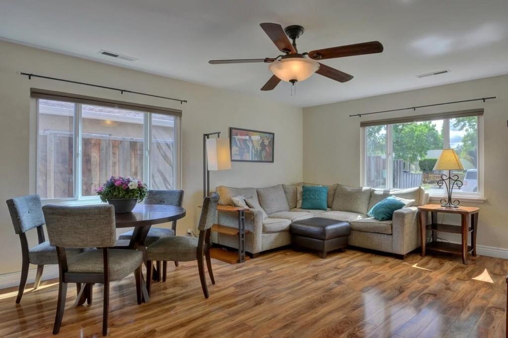 3050 Arroba Way - Photo 4 of 16