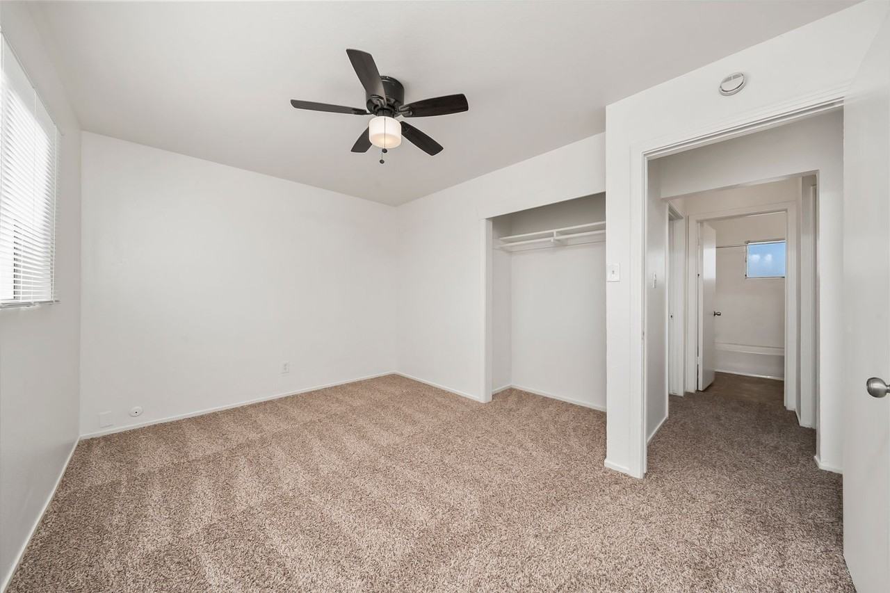 517 Elkhorn Blvd - Photo 7 of 11