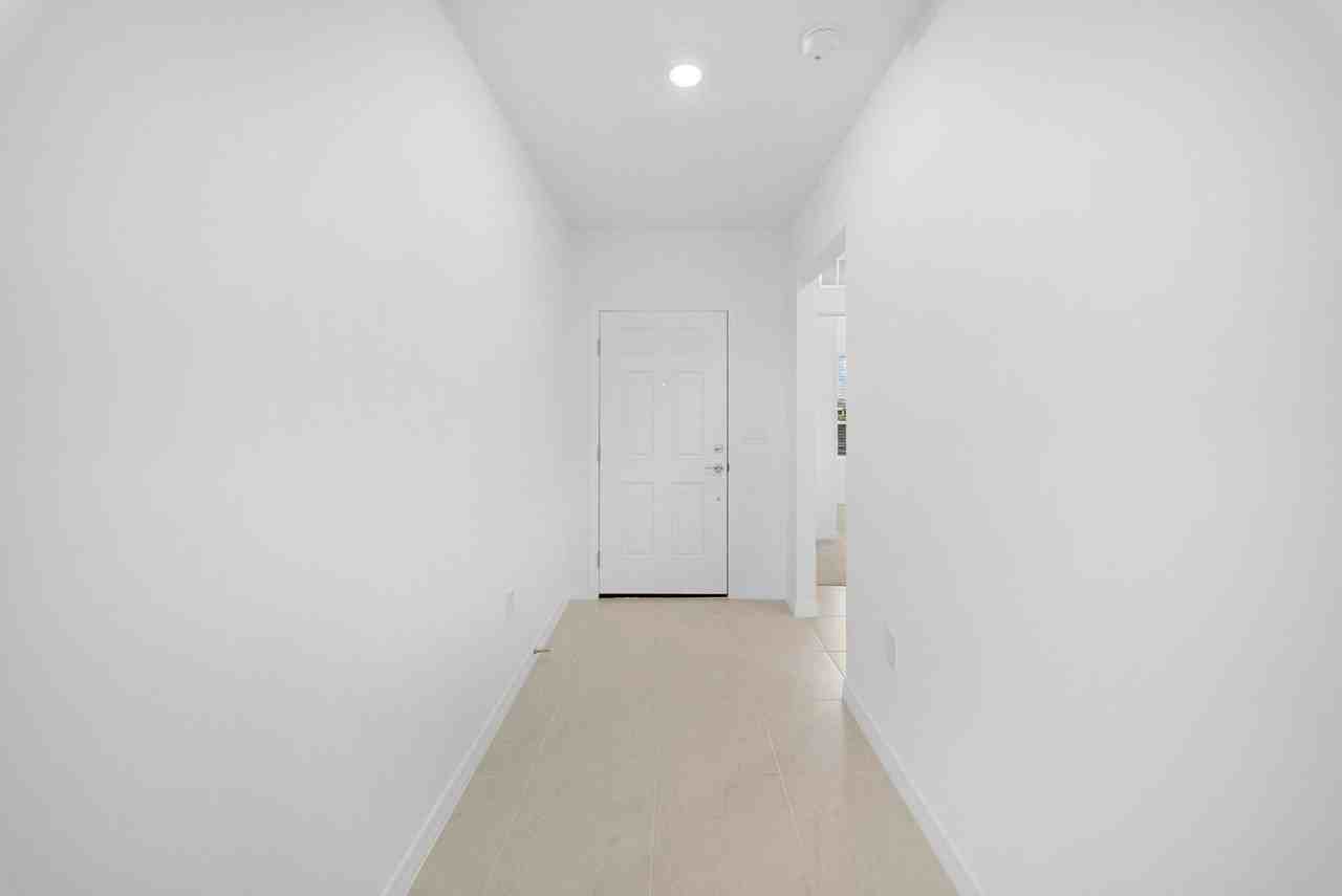 258 Silent Lake Dr - Photo 3 of 30