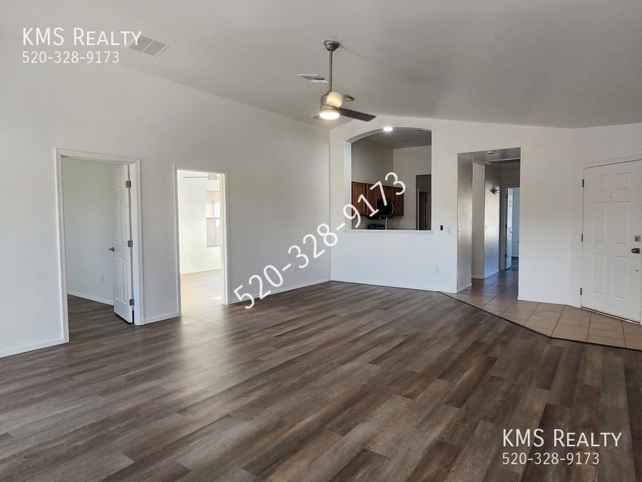 6603 E Ladonna Ln - Photo 3 of 26