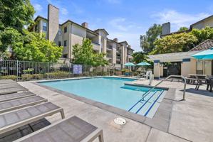 featured image of 33 Union Sq