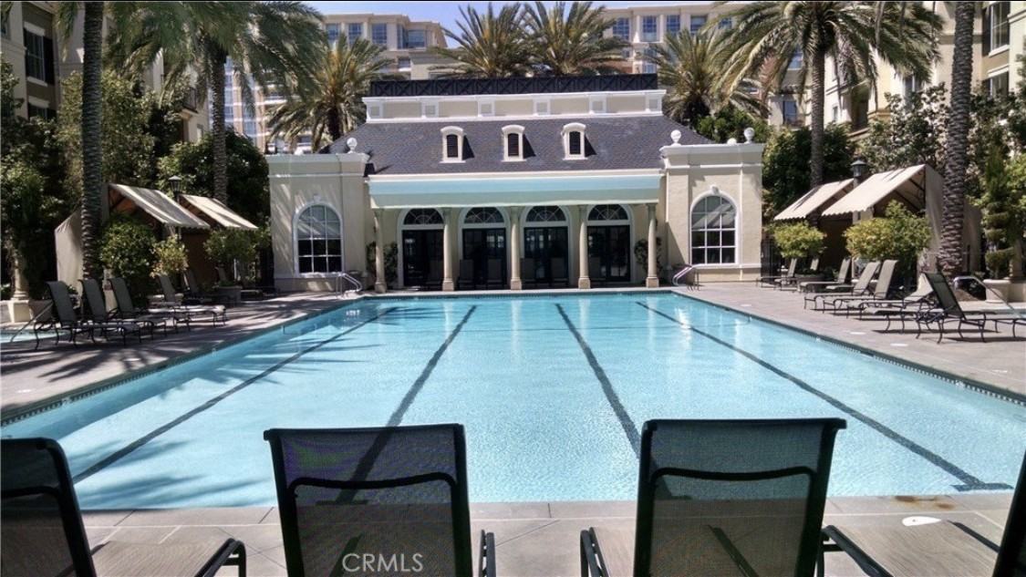 3414 Watermarke Pl #3414 - Photo 5 of 16