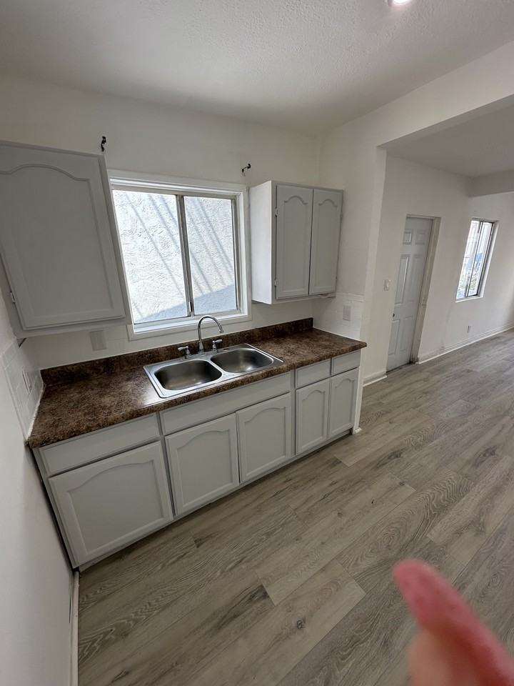 6323 Miles Ave #1-2 - Photo 3 of 8