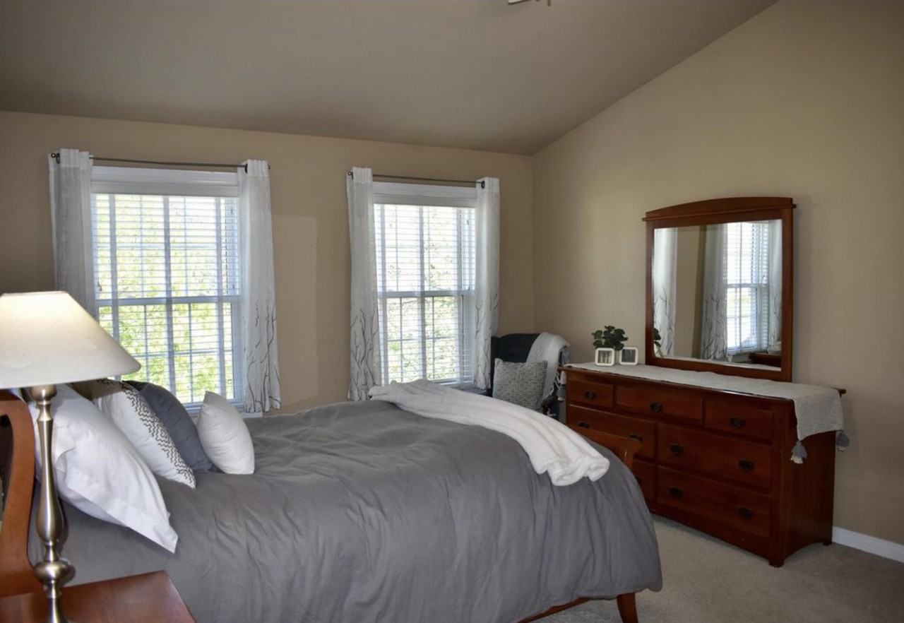 5229 Stapleton Dr #NA - Photo 7 of 9