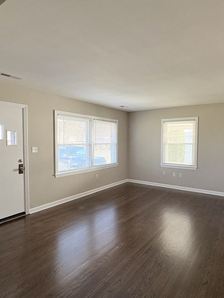 1029 Blake Way #NA - Photo 3 of 18