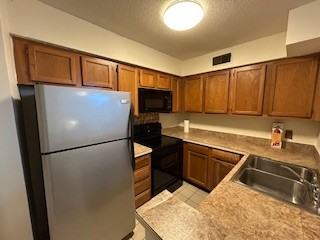 Stone House Ct #9 - Photo 4 of 19