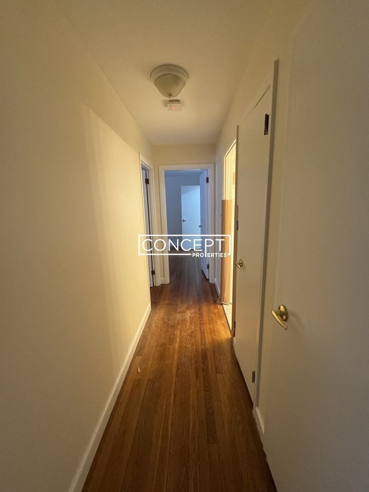 17 Captain Parker Arms #14 - Photo 5 of 15