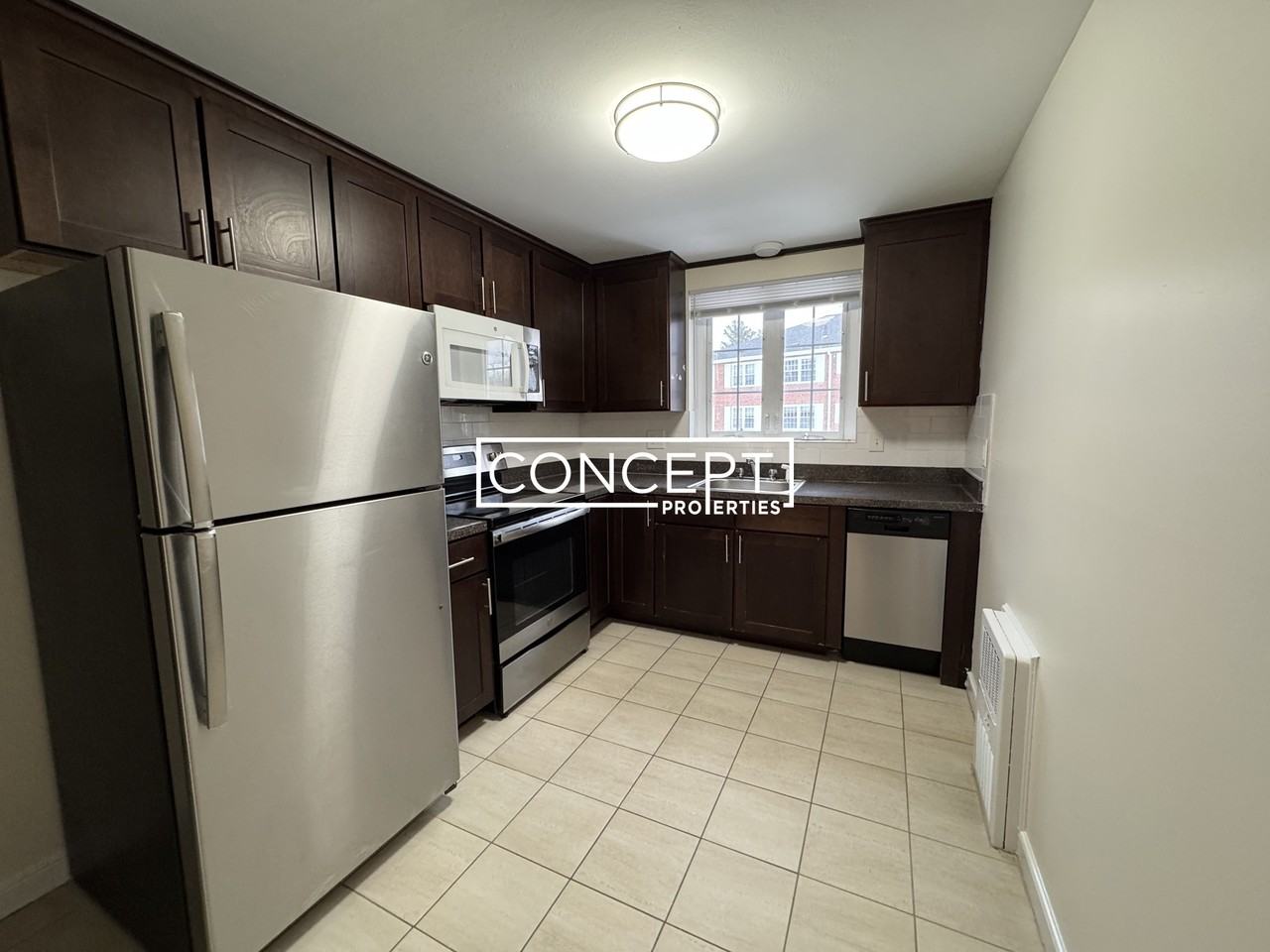 8 Captain Parker Arms #14 - Photo 3 of 16