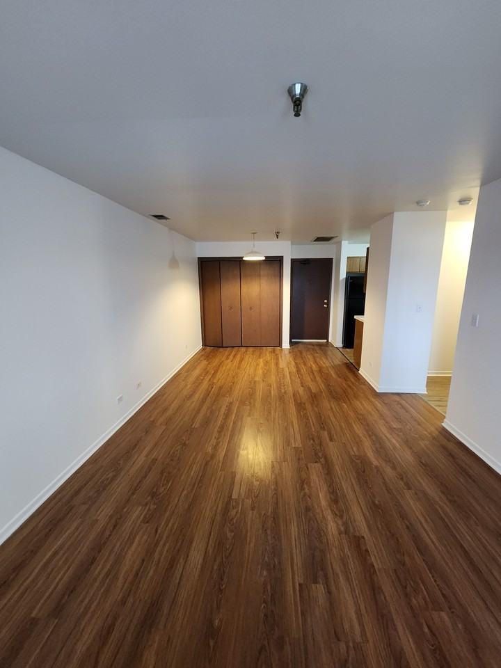 4745 Main St #305 - Photo 5 of 12