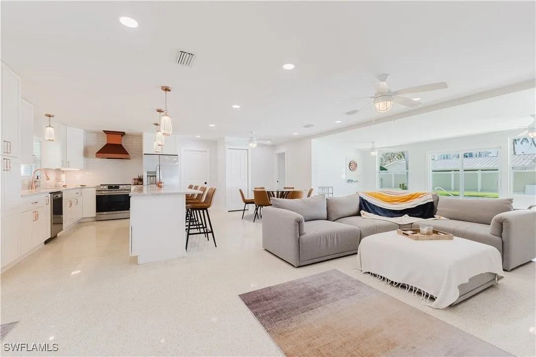 444 Bayshore Dr #NA - Photo 4 of 15