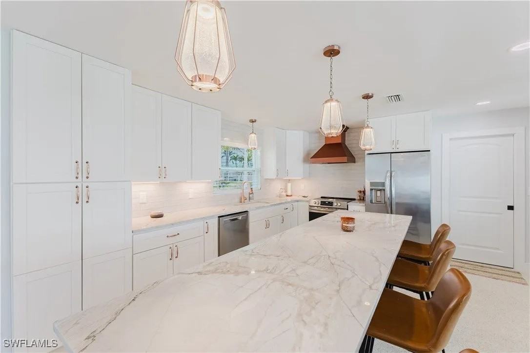 444 Bayshore Dr #NA - Photo 5 of 15