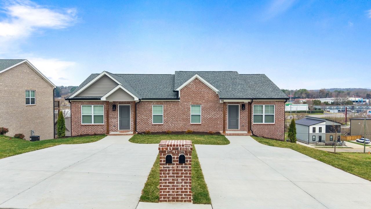 400 Crest Dr Sw #400