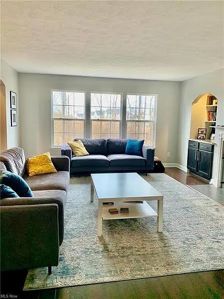 1411 Woodpath Ct #NA - Photo 5 of 31