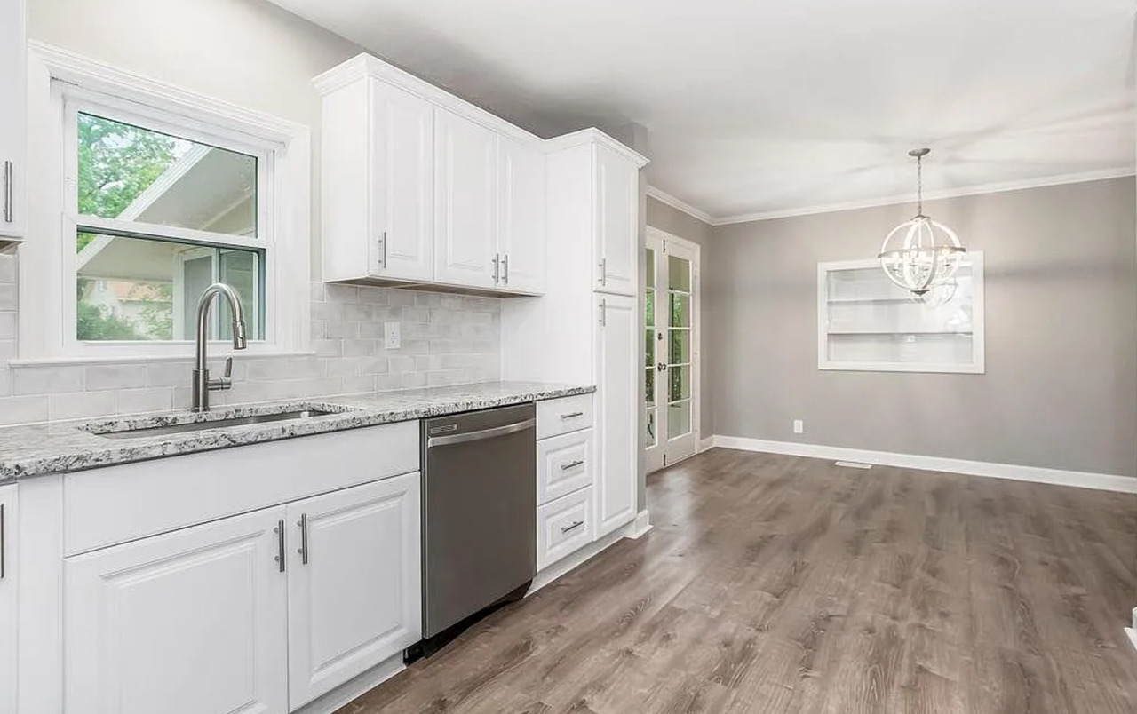 112 Ne Northcrest Dr #NA - Photo 5 of 11