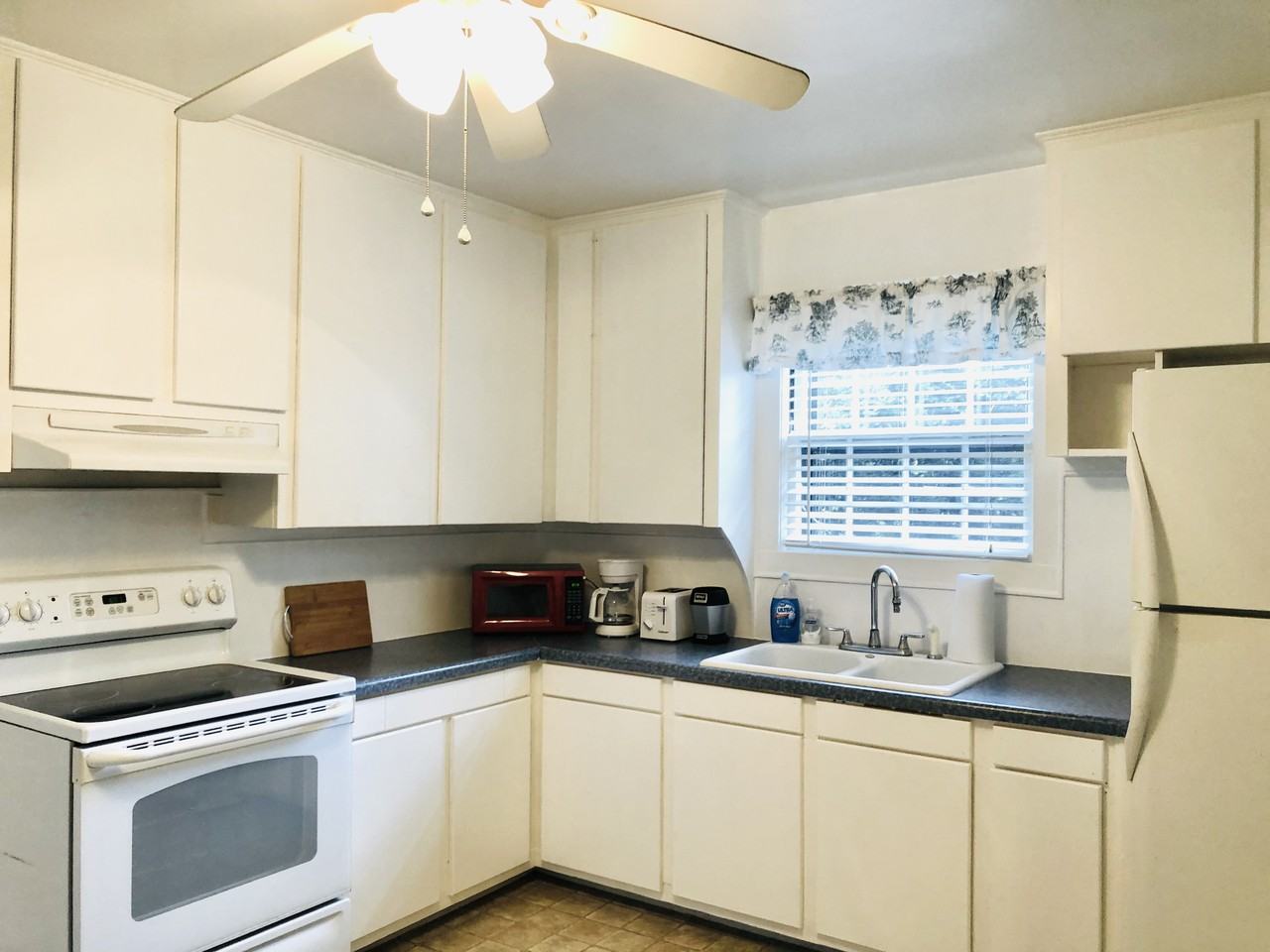 118 Sebrell Ave - Photo 7 of 20