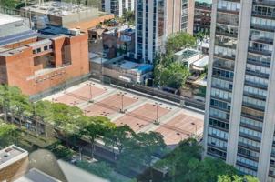 featured image of 1460 N Sandburg Ter #2006