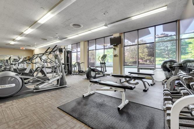 1460 N Sandburg Ter #2006 - Photo 6 of 26