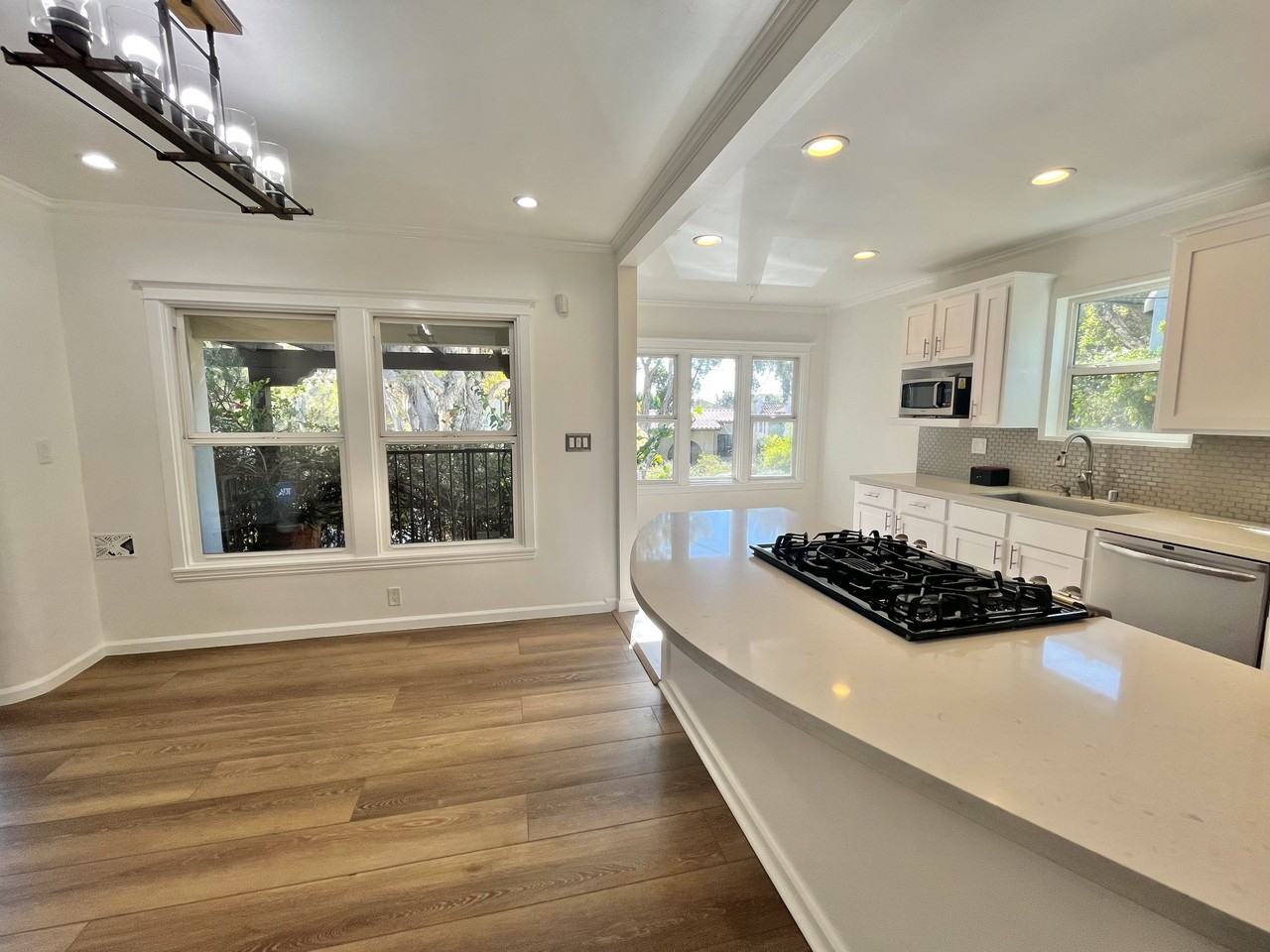 5351 Packard St #5355 - Photo 3 of 15